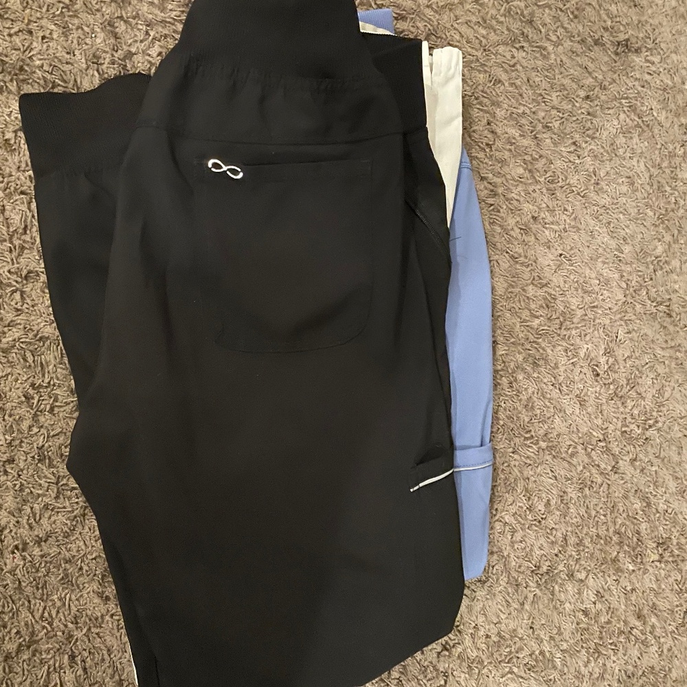 Cherokee infinity scrub pants